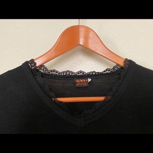 Black long sleeve too